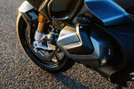 iple_black_motorcycle_ride_review_web_bike_world-2.jpg