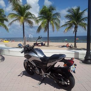 NC700X - Ft. Lauderdale Beach